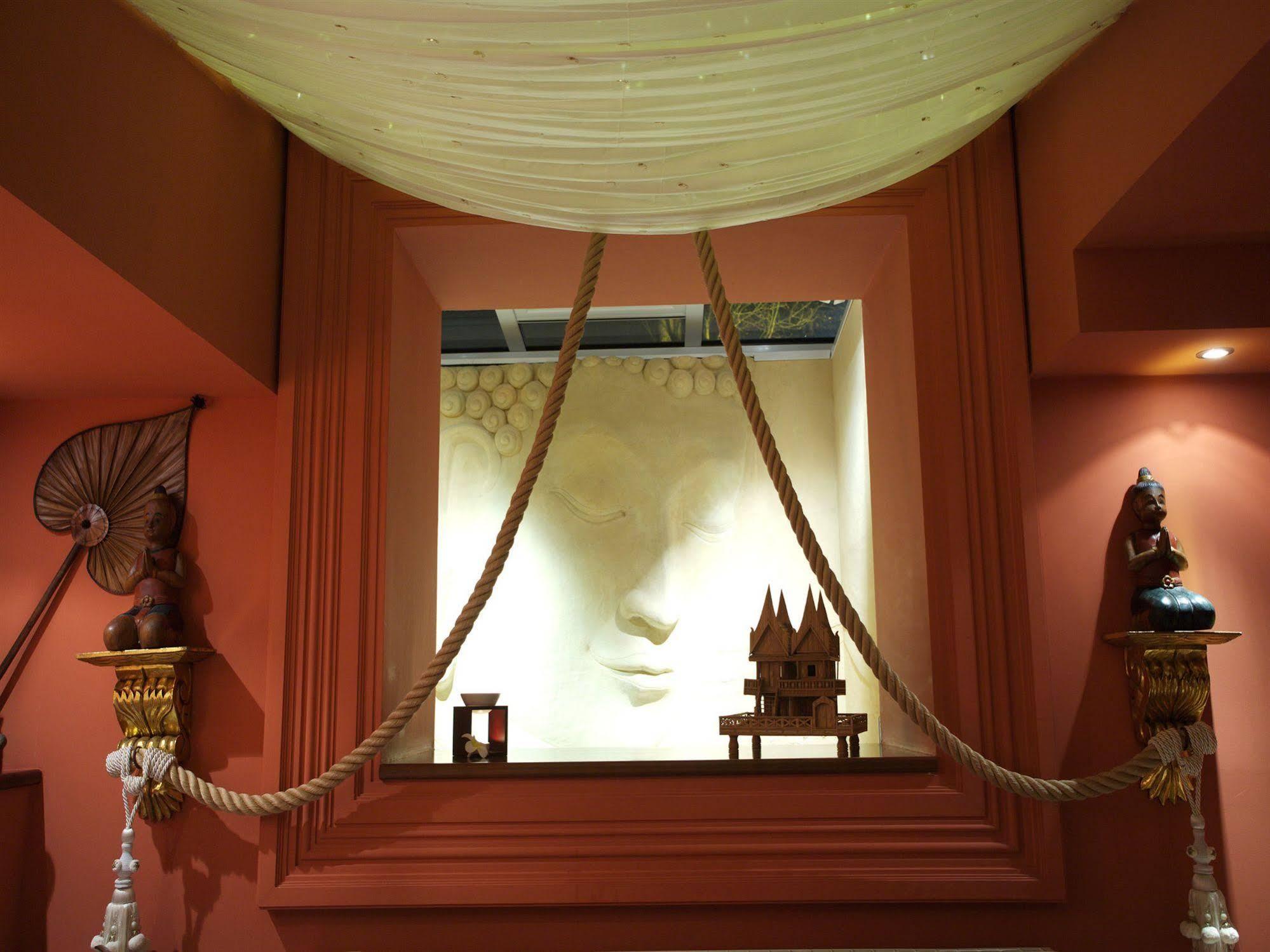 Hotel Grand 5*