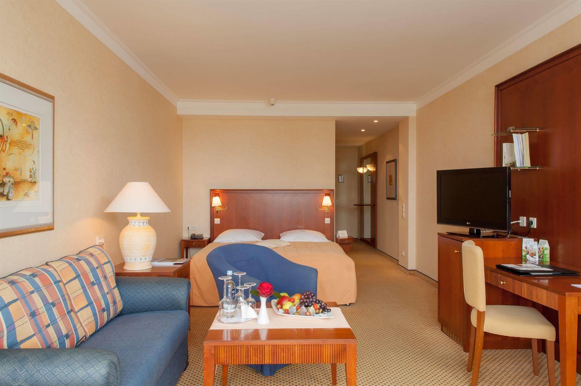 Hotel Grand 5*