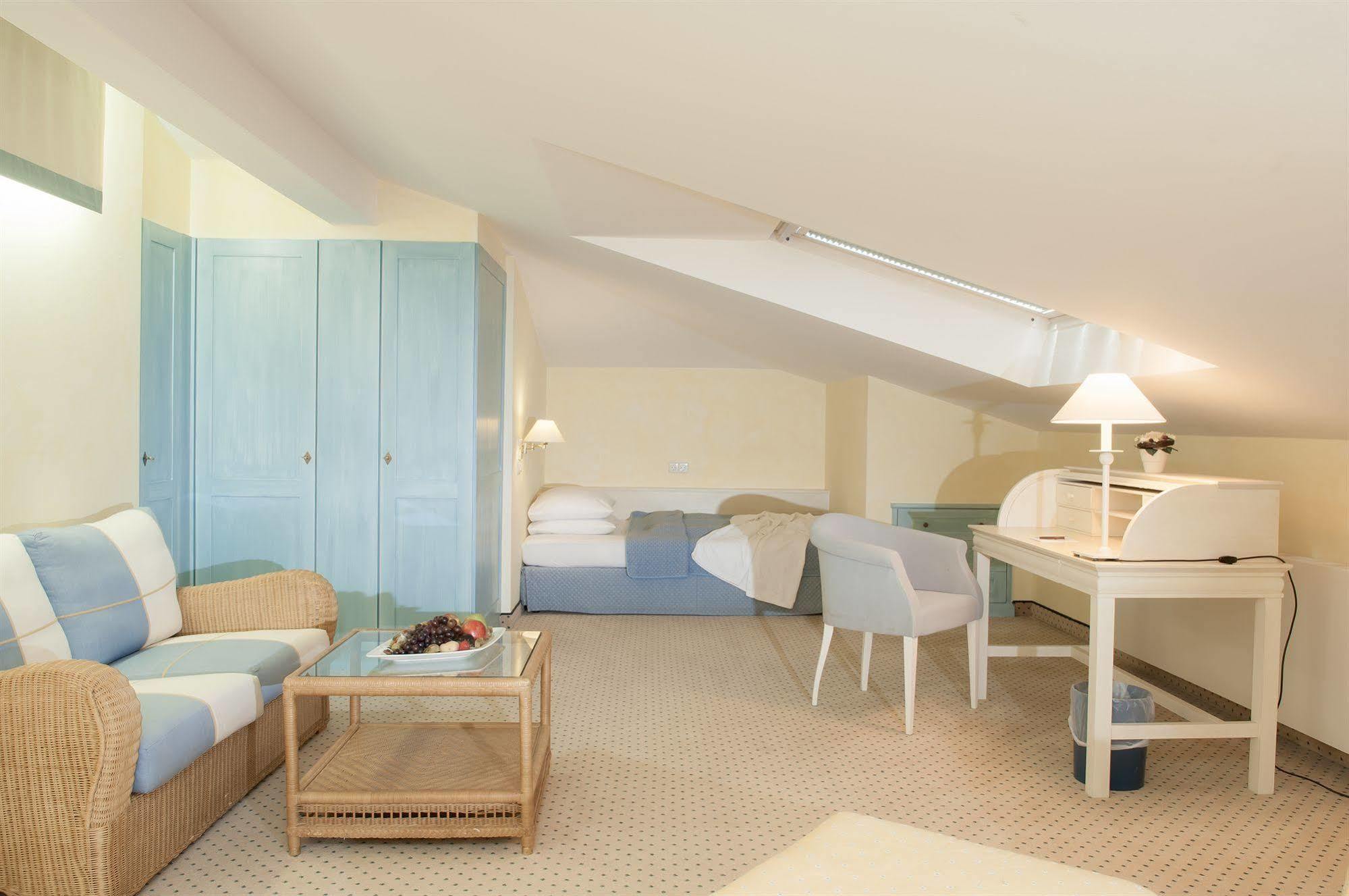 Hotel Grand 5*